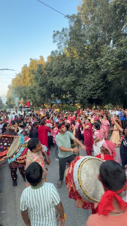 Commissionerate Police has deployed 60 platoons of police personnel in Kataka  to ensure the peaceful and orderly conduct of Durga Puja immersion processions