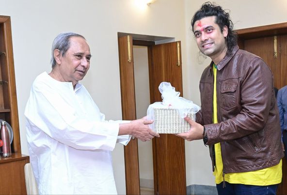 Odisha CM has a wonderful meeting with popular playback singer Jubin Nautiyal