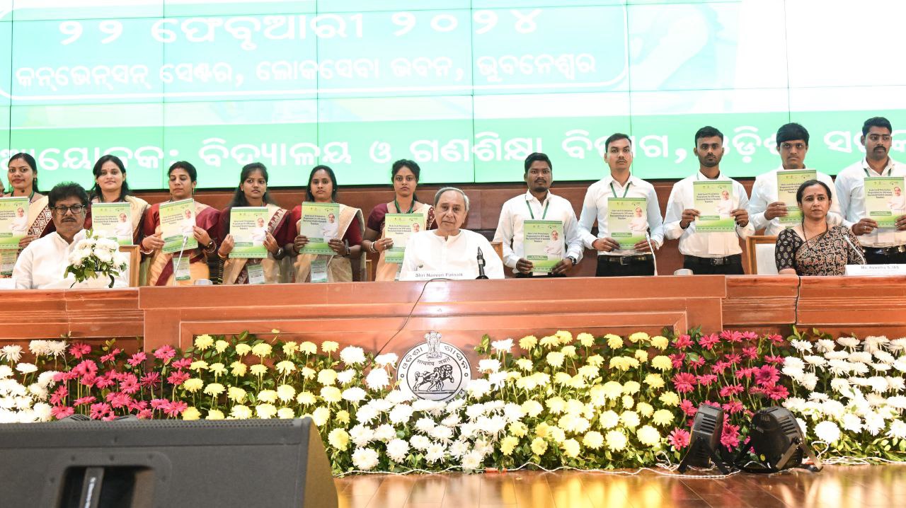 368 Hindi and 208 Sanskrit teachers were given appointment letters in the presence of Chief Minister