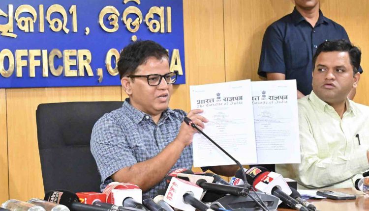 Chief Electoral Officer Briefs On Curtailed Polling Hours In LWE-Hit Segments, Voters Count