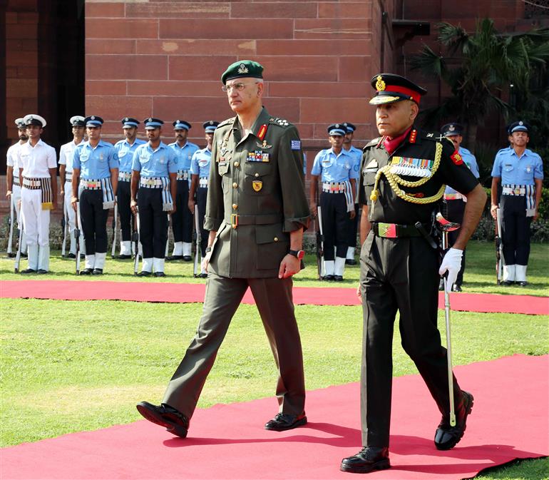 Tri-service Conference ‘Parivartan Chintan’ held in New Delhi