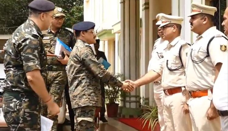 Odisha DGP Arun Kumar Sarangi  reviewed the law and order situation in Malkangiri