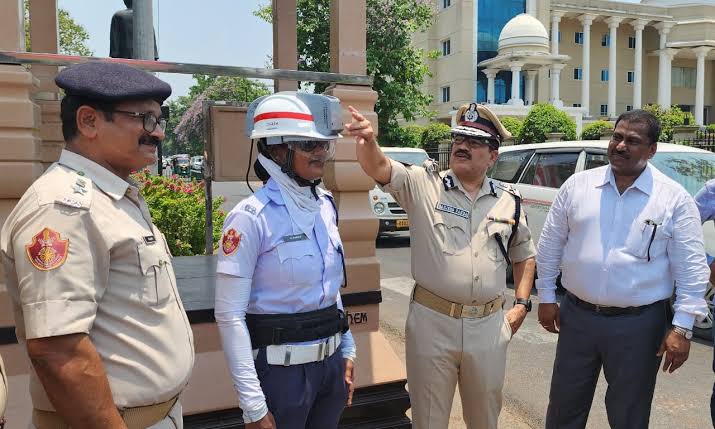 Commissionerate Police is now planning to procure Air Conditioned (AC) helmets for the traffic constables