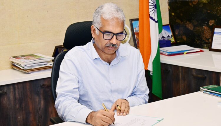 Manoj Ahuja  took charge as the new Chief Secretary of Odisha