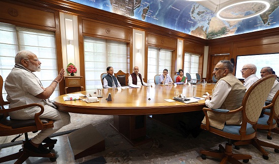 Prime Minister reviews the impact of cyclone “Remal”