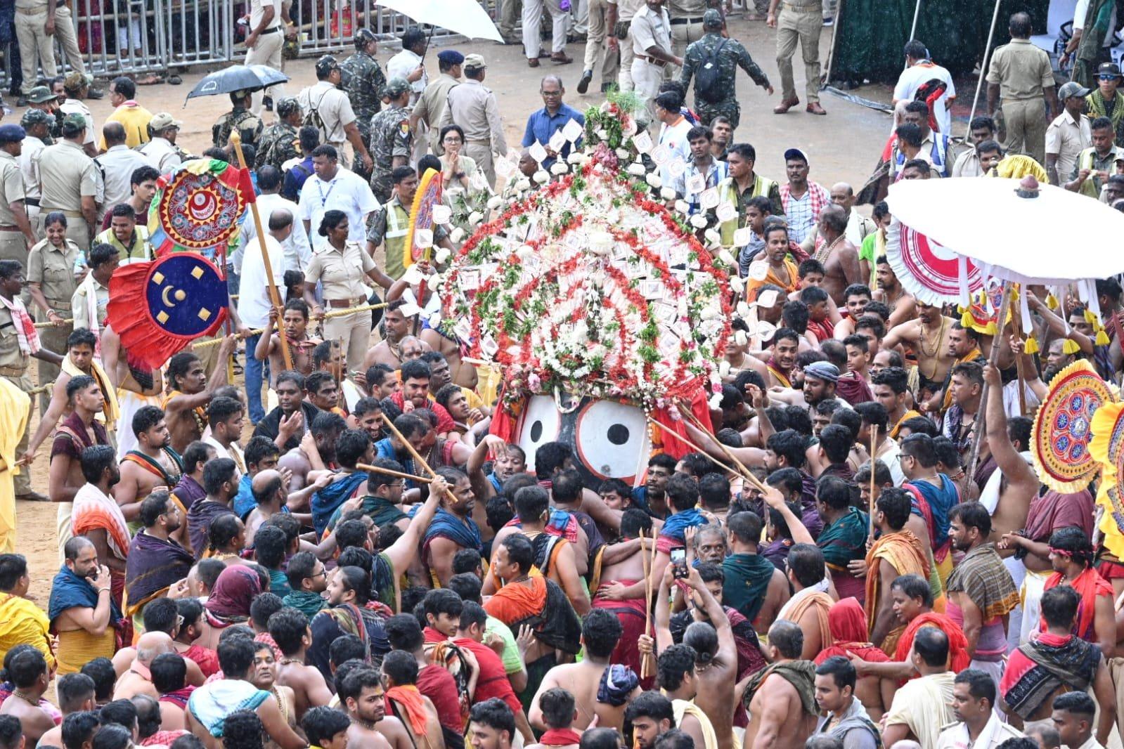 Lord of the Universe appeared as Mahaprabhu Jagannath was ushered out of Gundicha Temple in ceremonial ‘Pahandi’