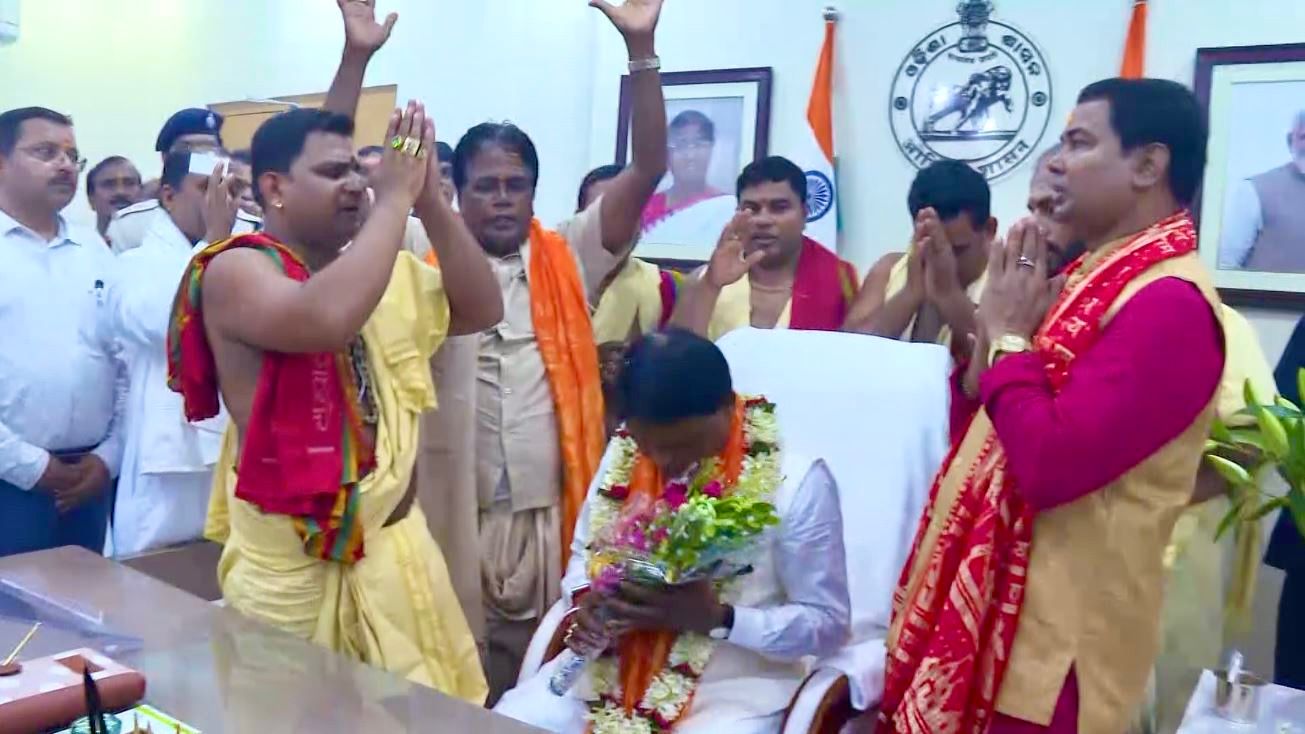 Odisha CM Mohan Majhi Officially Assumes Charge At Loka Seva Bhawan