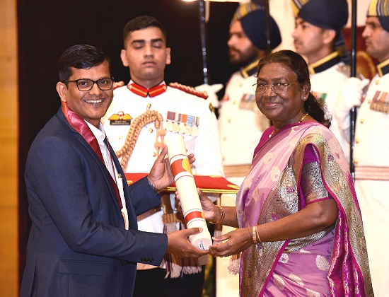 President of India presents Rashtriya Vigyan Puraskar –2024