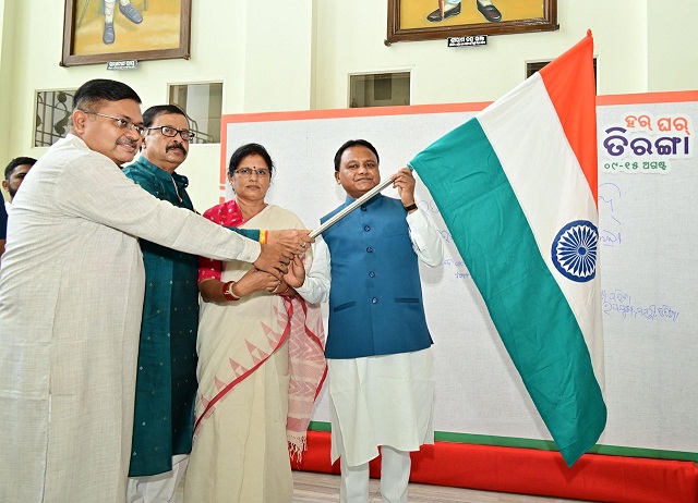 Odisha  Chief Minister Mohan Charan Majhi launches the ‘Har Ghar Tiranga Abhiyan