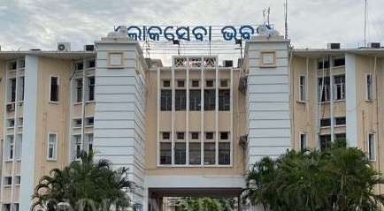 Odisha government today effected a major reshuffle at the IAS level, transferring 18 officers.