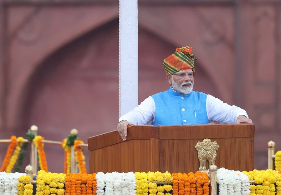 Prime Minister Shri Narendra Modi Sets Ambitious Vision for India’s Future in 78th Independence Day Address
