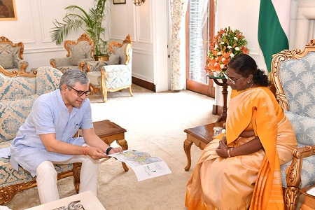 Railway Minister Briefs President Murmu On Sanctioning Of Six new rail line projects in Odisha