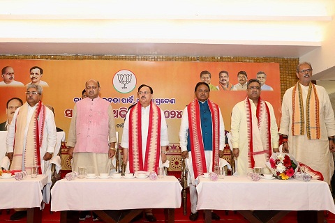 Congress Works As Spokesperson Of Urban Naxals :J P Nadda