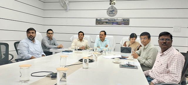 H&UD and PR&DW Departments Hold Joint Review Meeting to ensure the smooth execution of Swachhata Hi Seva campaign