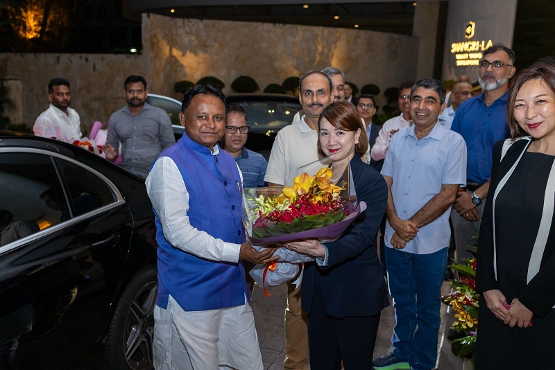 Odia community in  Singapore has accorded  a warm welcome Odisha  Chief Minister Mohan Charan Majhi