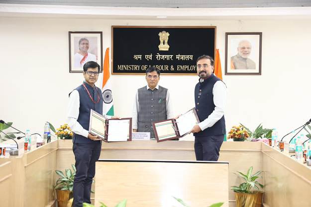 Ministry of Labour & Employment and Cygnus Ujala Group Sign MoU in Presence of Union Minister Dr. Mansukh Mandaviya