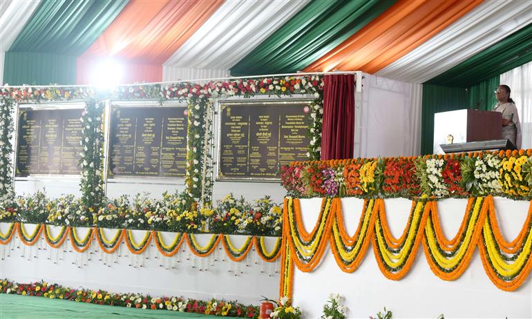 PRESIDENT OF INDIA LAYS FOUNDATION STONES FOR VARIOUS DEVELOPMENTAL PROJECTS AT RAIRANGPUR