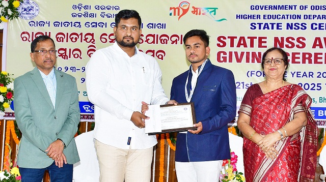 Odisha State NSS Awards : 20 Honoured for Outstanding Contributions to Social Service
