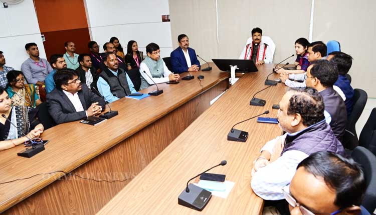 Odisha Housing and Urban Development Minister called upon the department’s officers and staff to work with dedication