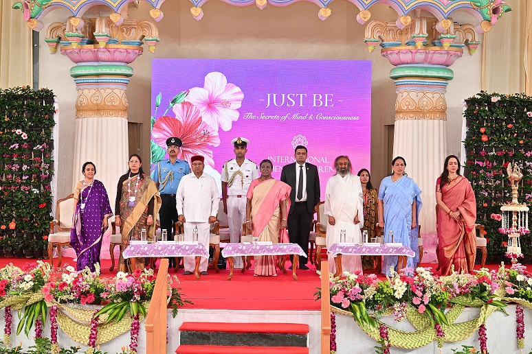 PRESIDENT OF INDIA GRACES INAUGURAL SESSION OF THE INTERNATIONAL WOMEN’S CONFERENCE OF THE ART OF LIVING