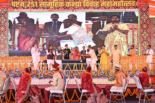 PRESIDENT OF INDIA GRACES A MASS WEDDING CEREMONY