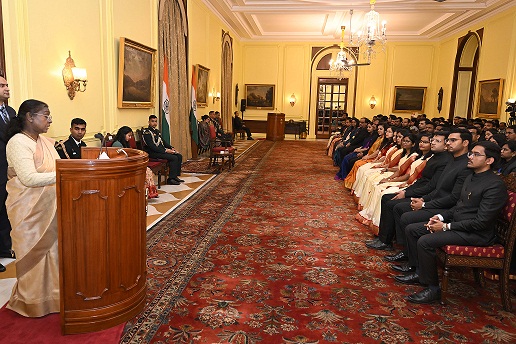 Probationers Of Indian Civil Accounts Service, Indian Defence Accounts Service, Indian Post And Telecommunication (Finance & Accounts) Service, Indian Railway Management Service (Accounts) And Indian Postal Service call on the President