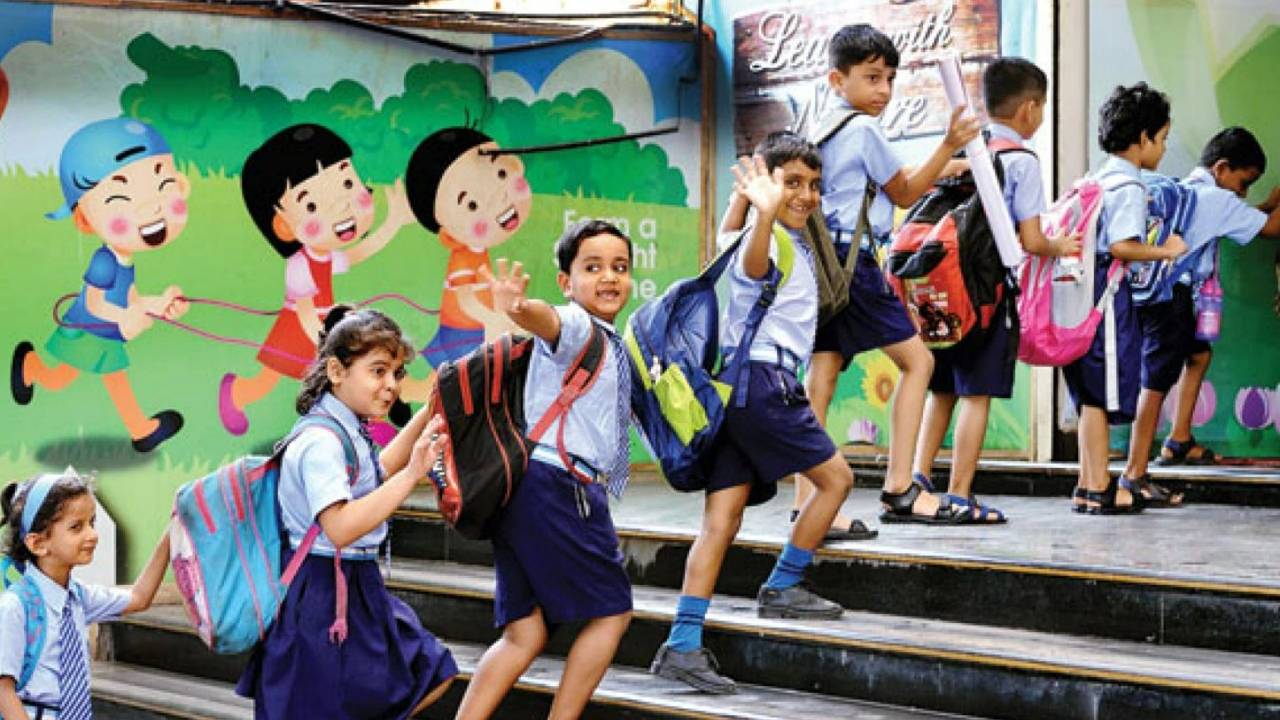 Odisha government has rescheduled the school timings to mitigate the heat wave situation
