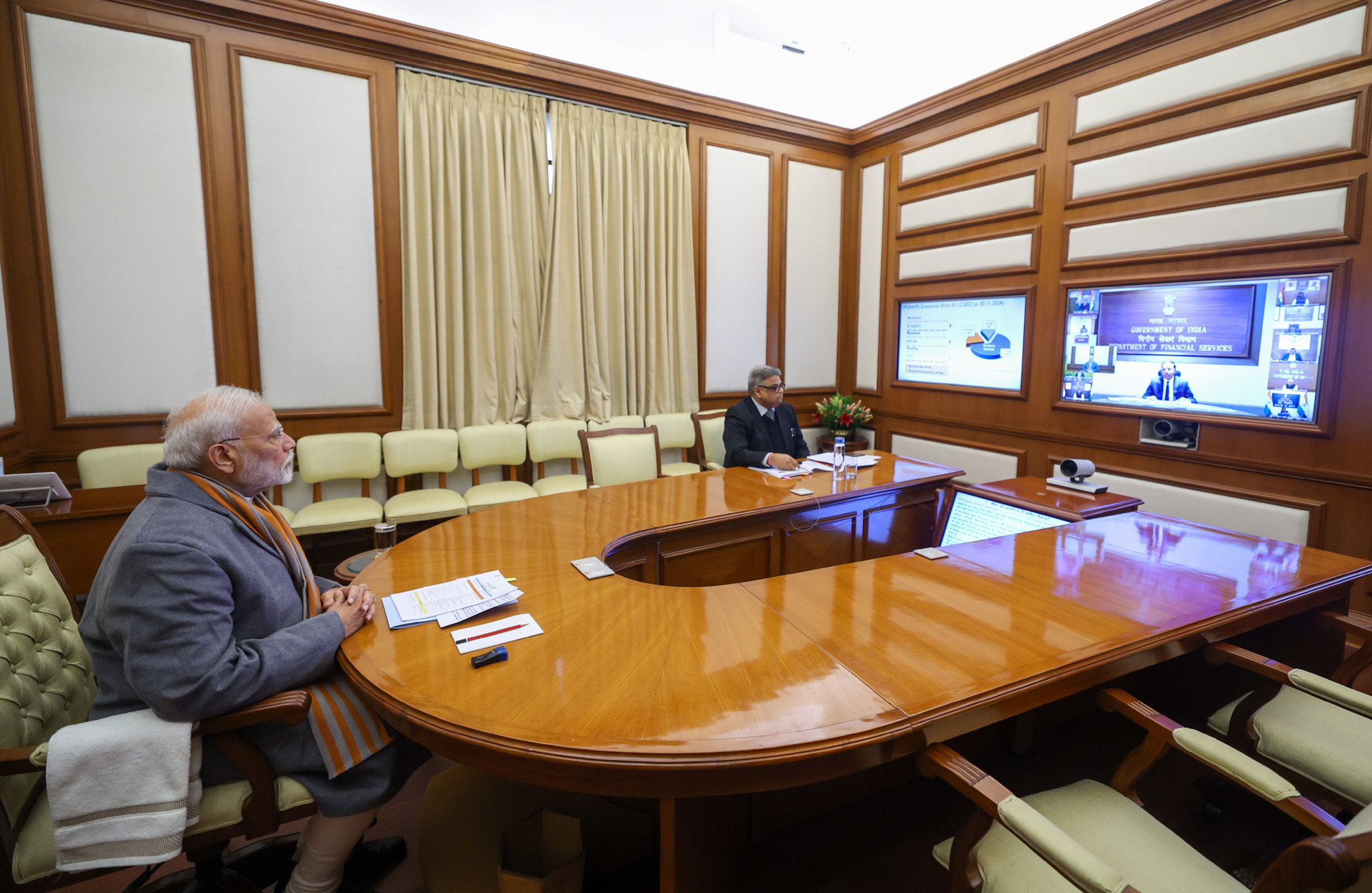 PM reviews Jal Marg Vikas Project and directs that efforts should be made to establish a strong community connect along the stretches for boosting cruise tourism