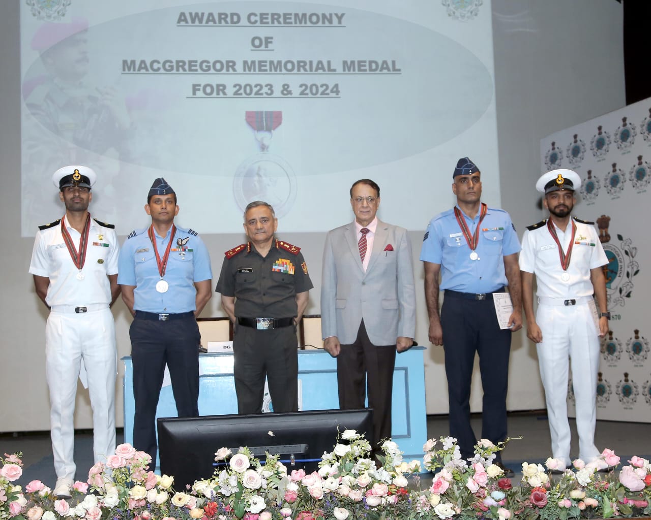 Five Armed Forces personnel get MacGregor Memorial Medal Award for outstanding contributions in military reconnaissance, exploration & adventure