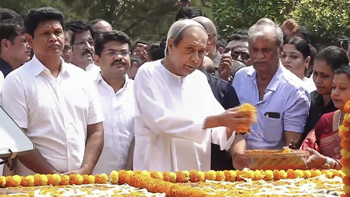 Biju Janata Dal (BJD) chief and Leader of Opposition Naveen Patnaik paid tribute to his father late Biju Patnaik on 28th death anniversary