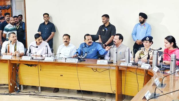 Union Minister Dr. Jitendra Singh holds interaction with Udhampur public representatives , civil society members in wake of security concerns