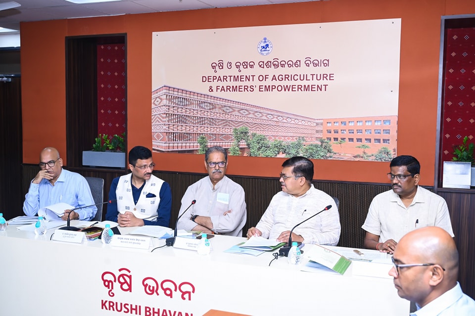 Deputy CM Reviews OUAT Infrastructure Projects