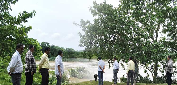 Subarnarekha, Budhabalanga, and Jalaka had been swelling  Subarnarekha Above Danger Mark