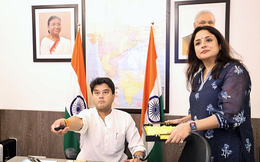 Union Minister Shri Jyotiraditya M. Scindia Inaugurates Ericsson’s First India-Made Antenna Facility