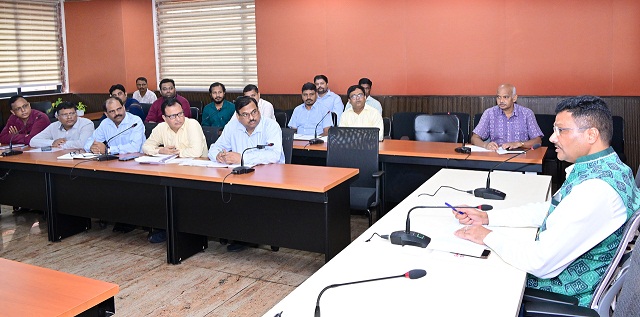 Agriculture Secretary Dr. Arabinda Kumar Padhee reviews the fertilizer supply situation for Kharif crops in the state