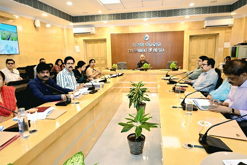 Chief Secy Reviews Pradhan Mantri Gram Sadak Yojana Projects In Odisha