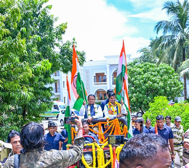 Odisha Chief Minister participated in the ‘Har Ghar Tiranga’ procession in Cuttack