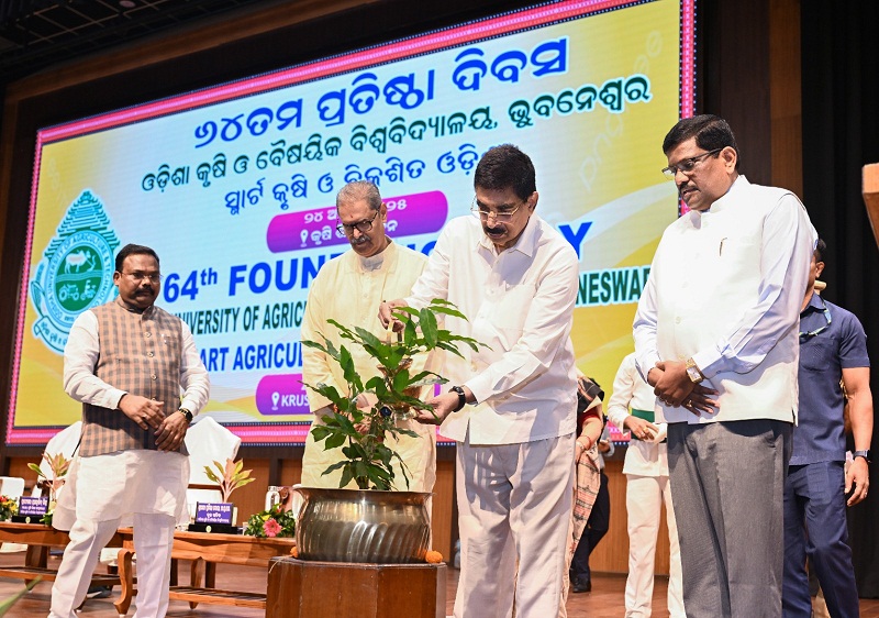 Odisha Governor urged the OUAT  to take the lead in fostering agricultural entrepreneurship among students