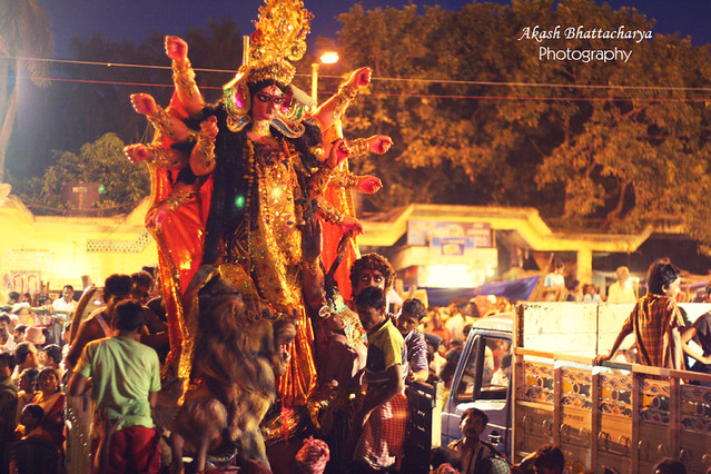 Odisha Government  imposed strict restrictions on the use of DJ music, firecrackers, and laser light shows during Durga  dol immersion processions