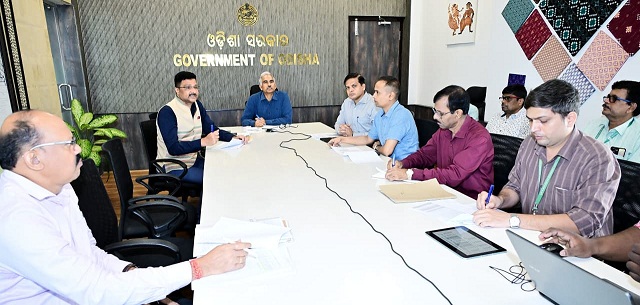 Odisha Chief Secretary Manoj Ahuja conducted a comprehensive review meeting with all District Collectors
