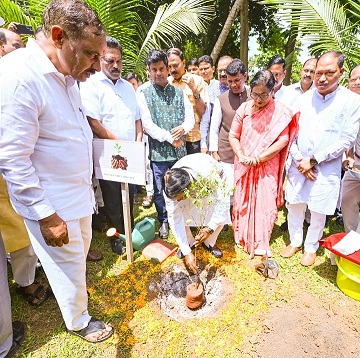 On the first day of the Assembly session, a special tree plantation drive was organised