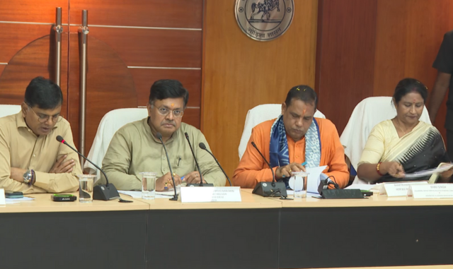 Odisha government has launched an urgent initiative to repair damaged roads across the state before Dussehra.