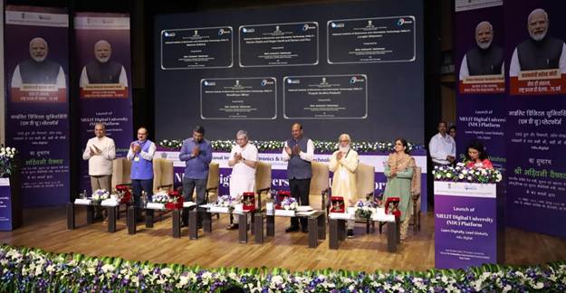 Hon’ble Union Minister Shri Ashwini Vaishnaw inaugurates the five new NIELIT Centres