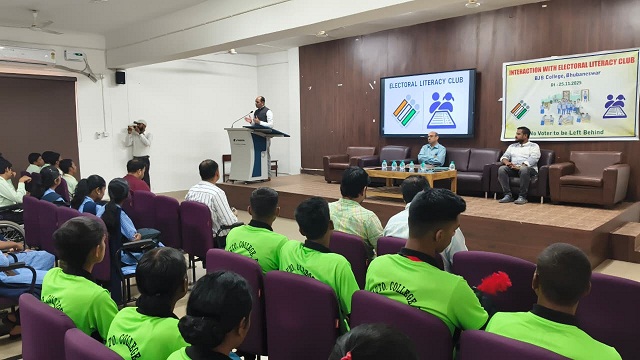 Election Literacy Club conducts awareness programme at BJB (Autonomous) College