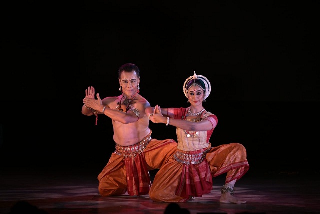 Ramli Ibrahim and Geethika Sree Enthral Audiences with Soul-Stirring Odissi
