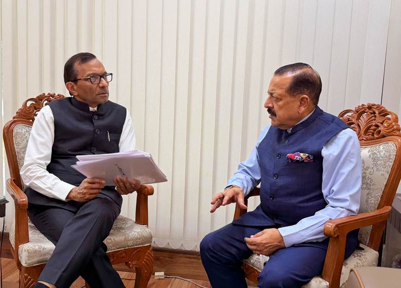 Dr Jitendra Singh reviews plan to set up Space laboratories in Universities and Colleges across India