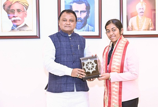 Odisha Girl Teenaa Rath Scores Perfect 500/500 in CBSE Class 10 Results 2026