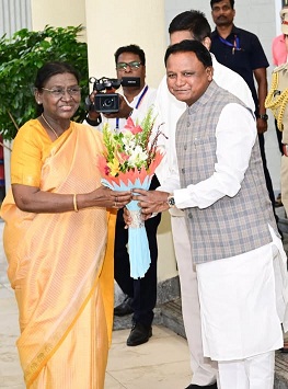 President Murmu Arrives in Rairangpur