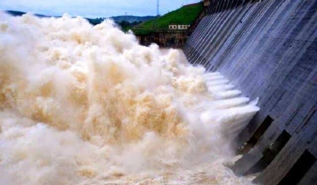 Low Pressure Rain Makes Hirakud Inflow Surge, 5 More Gates May Open Soon