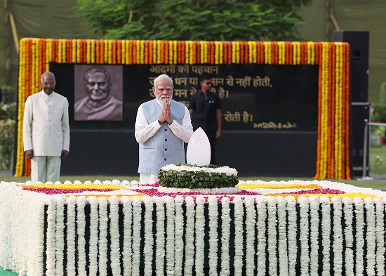 Prime Minister pays tributes to Atal Bihari Vajpayee on his Punya Tithi